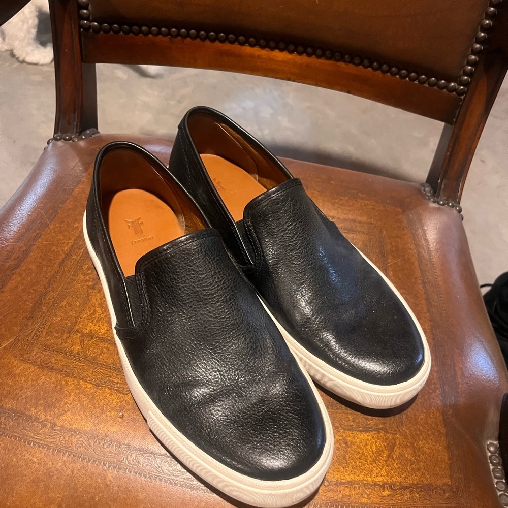 FRYE Astor Gore Slip On Size 10